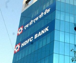 RBI's strictness regarding HDFC Bank, ban on issuing new credit cards, know what is the reason