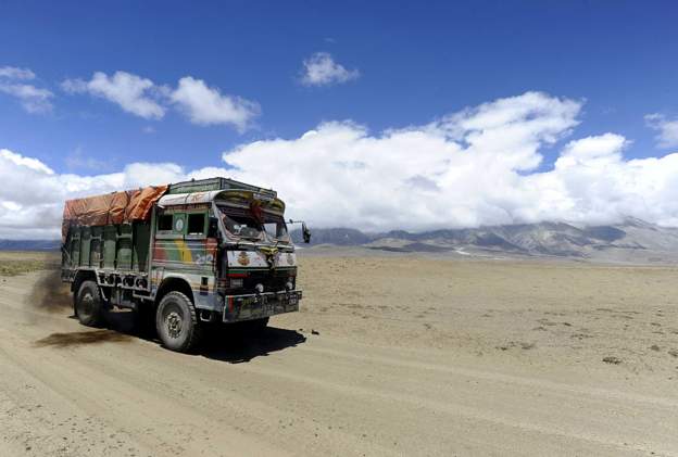 Tatopani-border