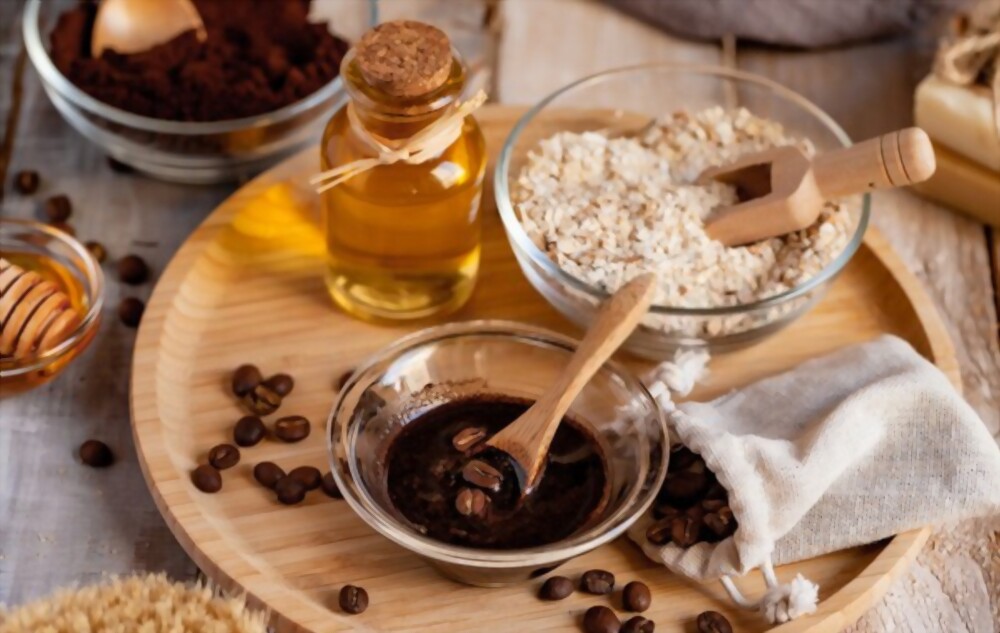 Coffee and Oatmeal Scrub for Karwa Chauth 2021