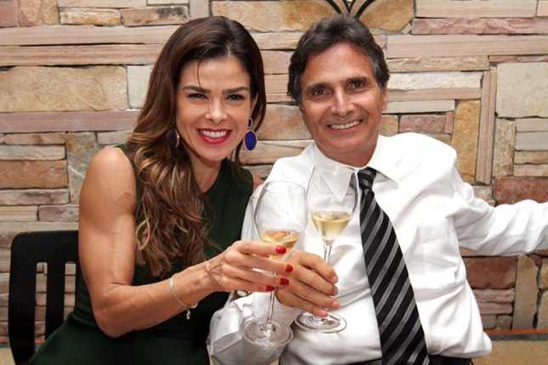 Viviane de Souza Leao's husband