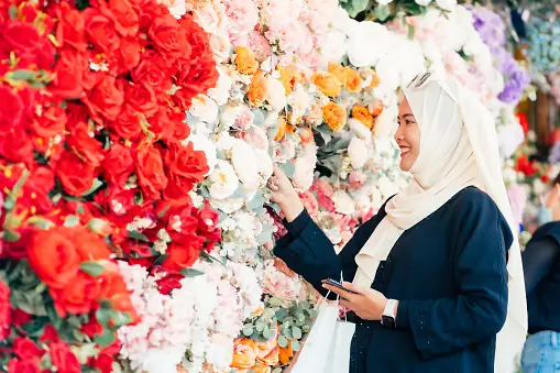 Perplexity in Variety Exploring Types of Flowers Used in Congratulatory Flower Stands